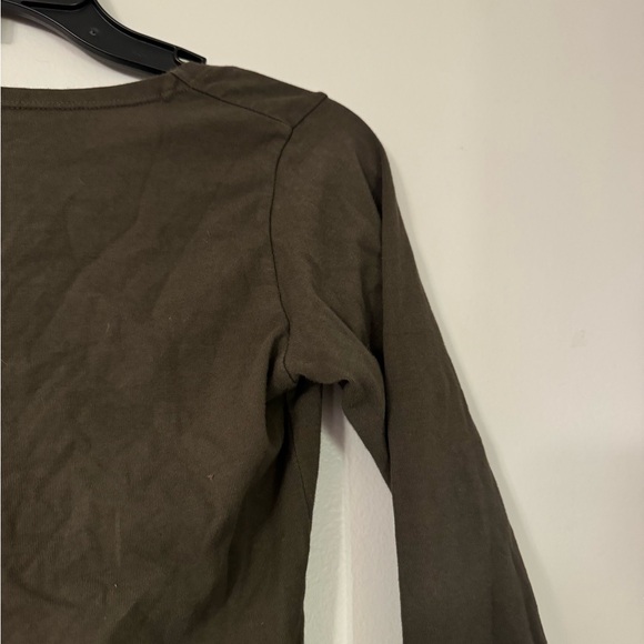 Brandy Melville Amara Long Sleeve - Picture 8 of 8